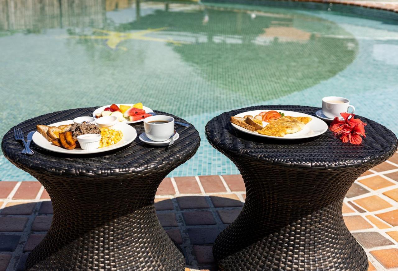 Hotel El Rancho كيبوس المظهر الخارجي الصورة